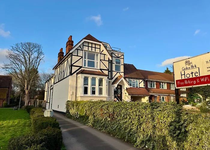 Gidea Park Hotel