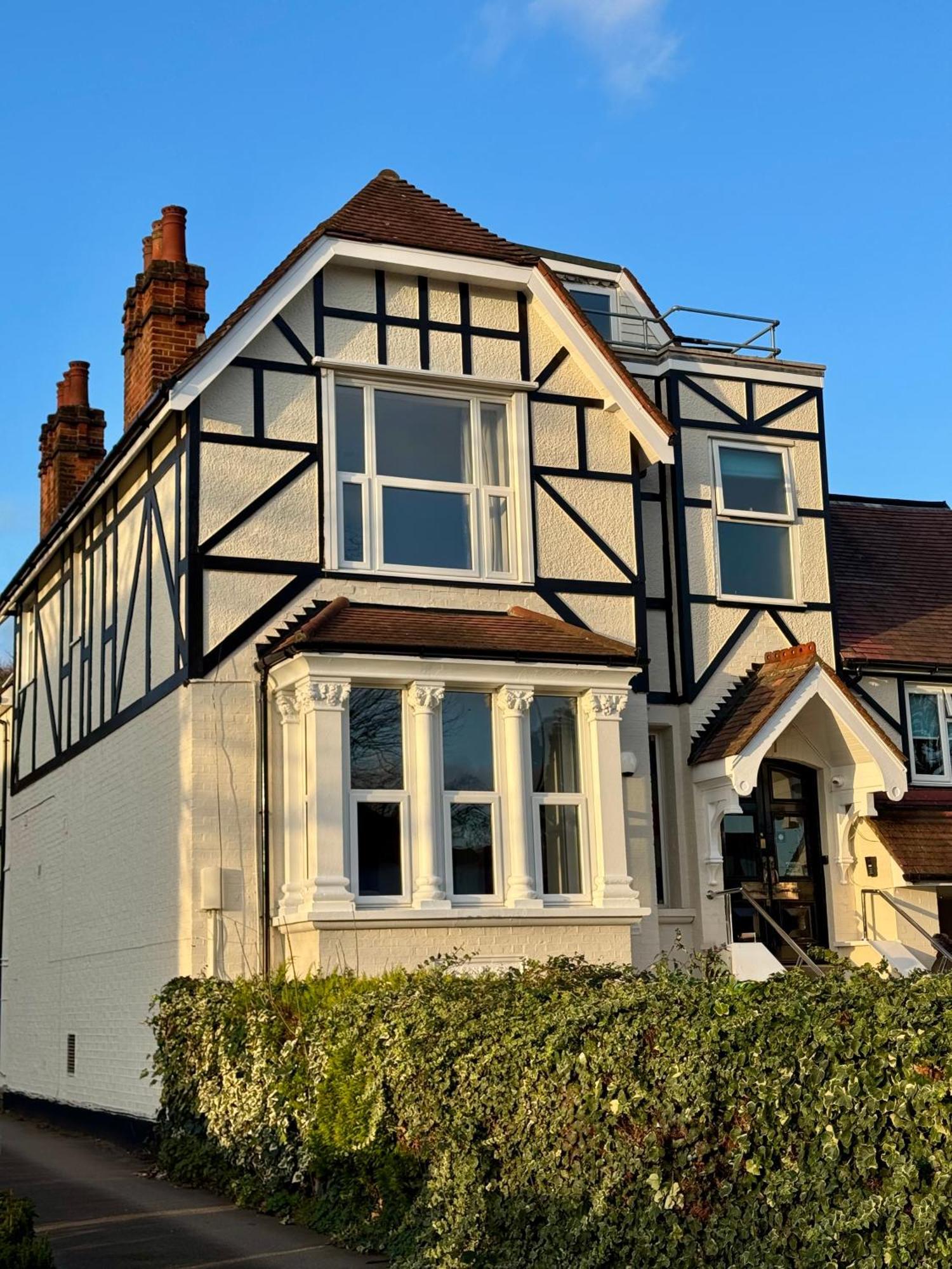 Gidea Park Hotel